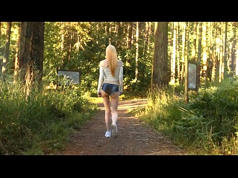 ❤️ Krásná žena se pohybuje pomalu, ne nahé video Anal porno u cs.pornplaybb.ru ❌️❤